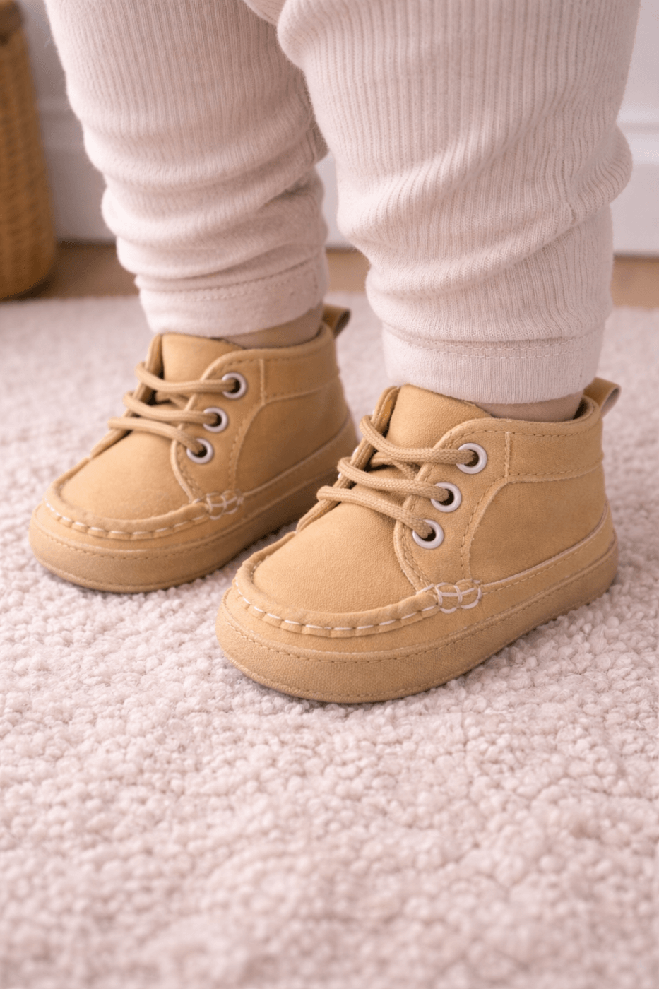 Αγορίστικα χειμερινά μποτάκια μοκασίνια μπεζ