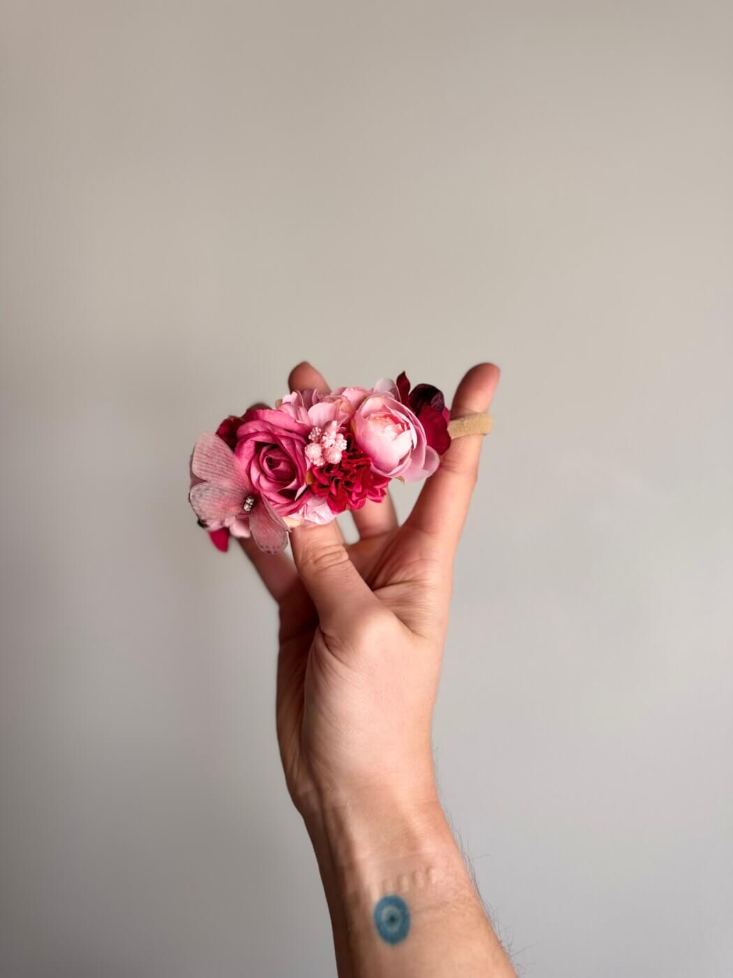 “Vanessa” χειροποίητη floral ελαστική κορδέλα