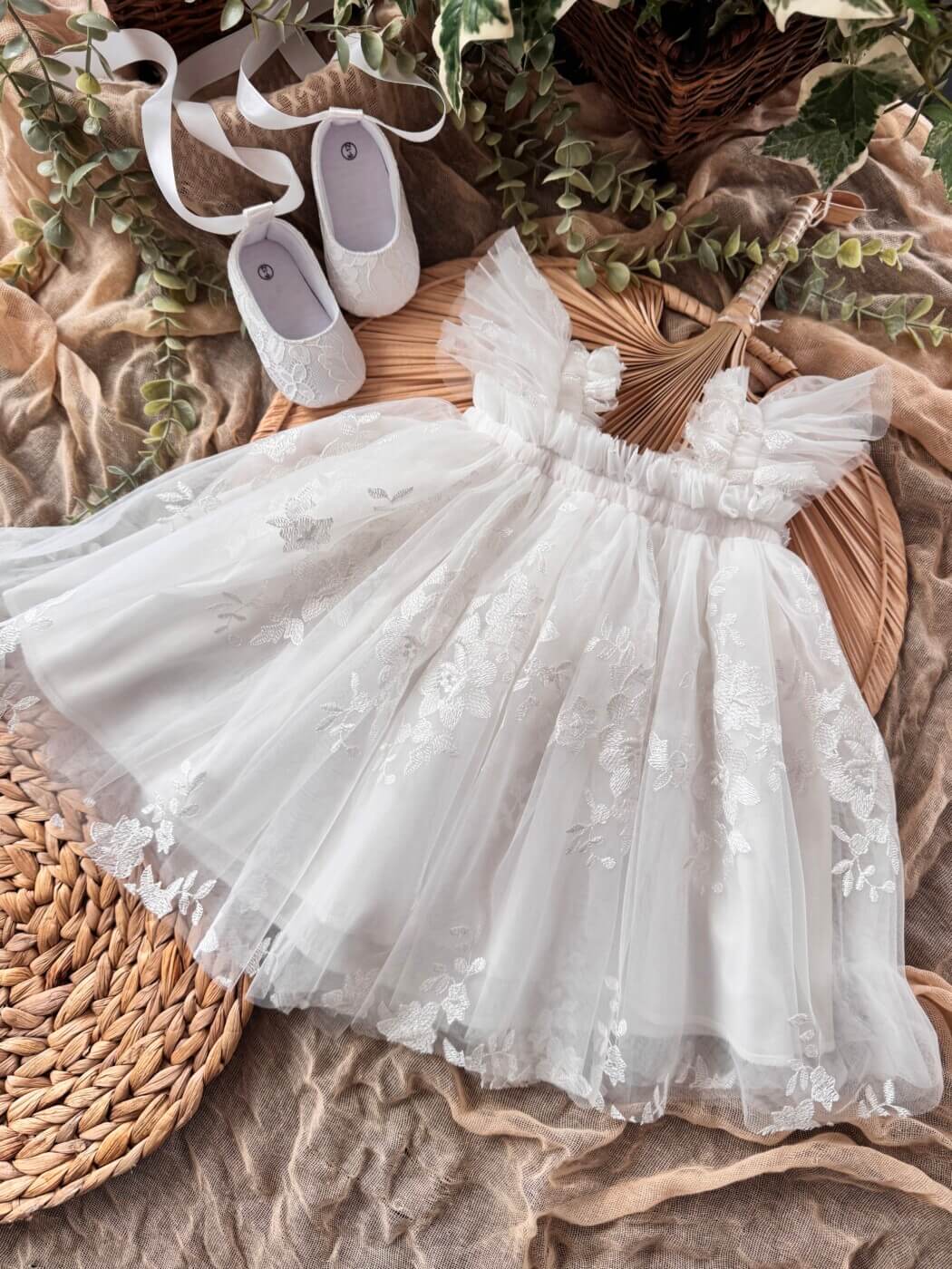 “Aethra” τούλινο boho φόρεμα με δαντέλα