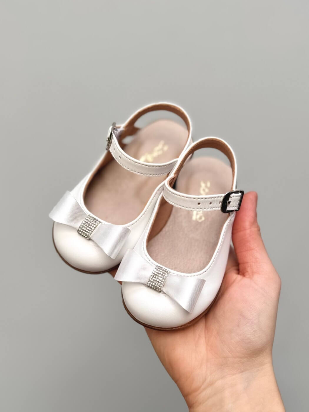 Βαπτιστικά παπούτσια για κορίτσι GORGINO 2384-2 λευκό